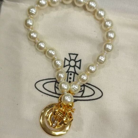 Vivienne Westwood Pearl Bracelet - Picture 3 of 7